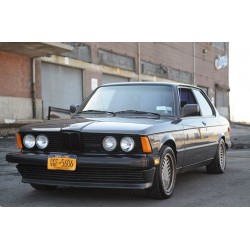 BMW 323I 1982 Silver Minichamps 155026001