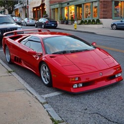 Lamborghini Diablo SE30 Rouge de 1993 avec Showcase Looksmart LSDH04V