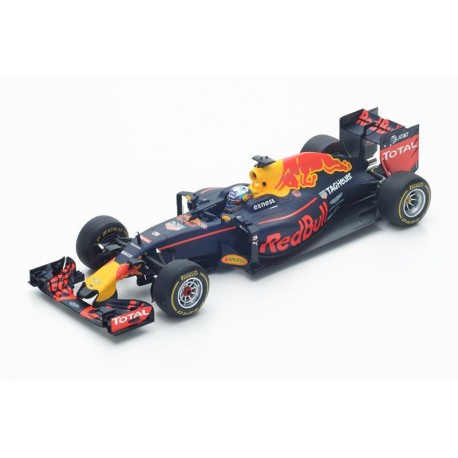 Red Bull Renault RB12 F1 Winner Malaisie 2016 Daniel Ricciardo Spark 18S251
