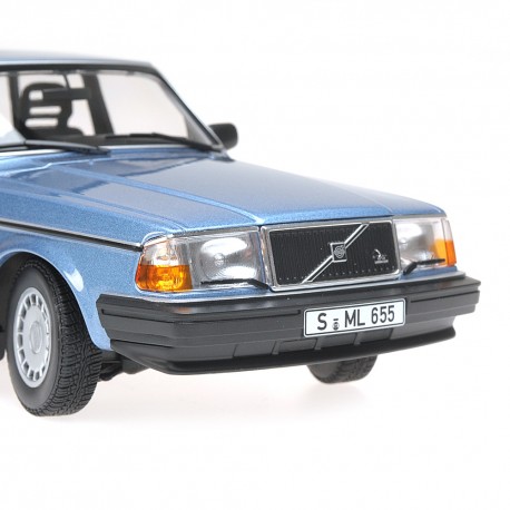 Volvo 240 GL 1986 Bleue Minichamps 155171404