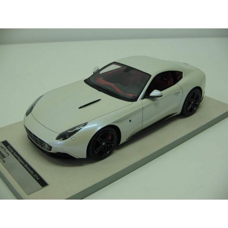 Touring Superleggera Berlinetta based on Ferrari F12 2015 Blanche Tecnomodel T43EX04C