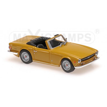 Triumph TR6 1968 Orange Maxichamps 940132571