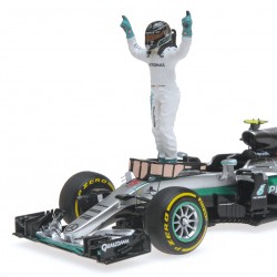 Minichamps 1/43 – Mercedes F1 W07 Nico Rosberg #6 – Australian GP 2016 – Occasion
