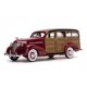 Chevrolet Woody Surf Wagon "Avec Planche de Surf" Rouge et Optique Bois 1939 Sunstar SUN6176