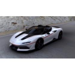 Ferrari J50 Body Color Bianco Liana Shiny Looksmart LS18016B