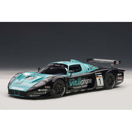 Maserati MC12 GT1 1 Winner FIA GT Championship 2010 Autoart 81035