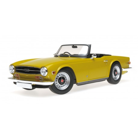 Triumph TR6 1973 Yellow Minichamps 155132034 - Miniatures Autos Motos