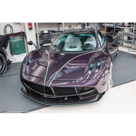 Pagani Huayra Dinastia 2016 Almost Real ALM450201