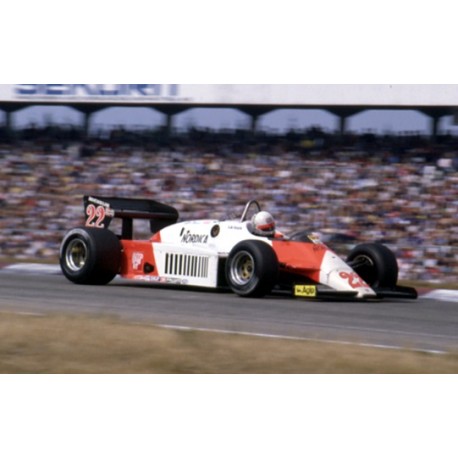 Alfa Romeo 183T 22 F1 Allemagne 1983 Andrea De Cesaris Looksmart LSAR15