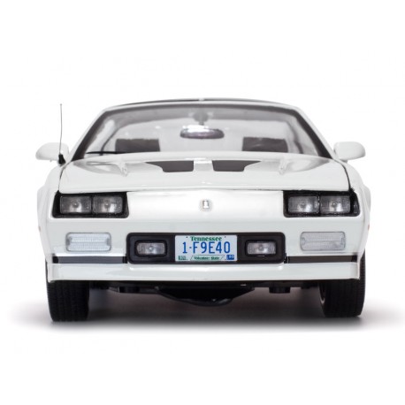 Chevrolet Camaro IROC-Z Blanche 1985 Sunstar SUN1940