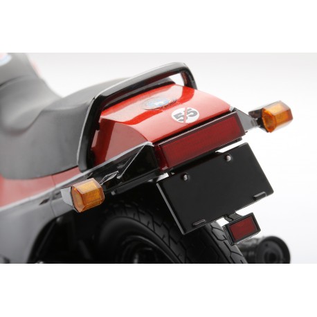 Kawazaki GPZ900R "Maverick" Top Gun 1986 Truescale TSMMC0005