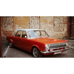Moskwitsch 408 Red and White 1964 IXO PCL47085