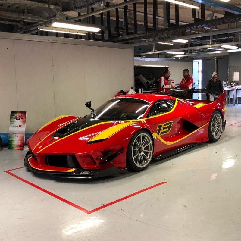 Ferrari FXX-K Evo Rosso Corsa BBR BBR182265 - Miniatures Autos Motos