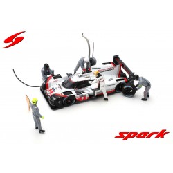 Porsche Figurine Set Porsche 919 Hybrid Winner 24 Heures du Mans 2017 Spark 43AC011