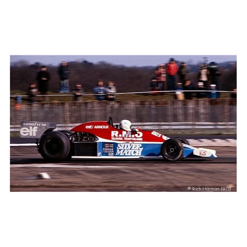 Martini MK23 F1 France 1978 René Arnoux Spark S4838 Miniatures Minichamps