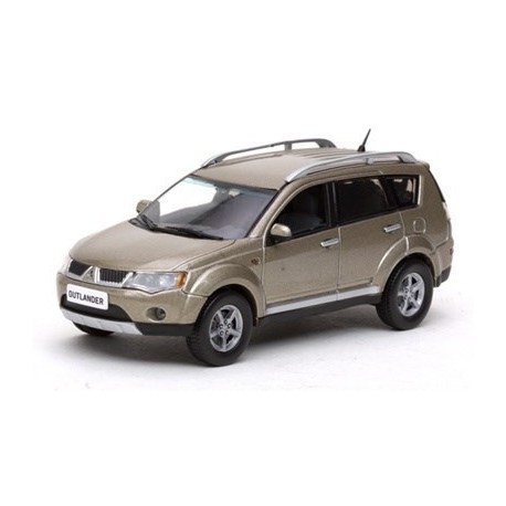 Mitsubishi New Outlander Beige Gold Vitesse VI29279