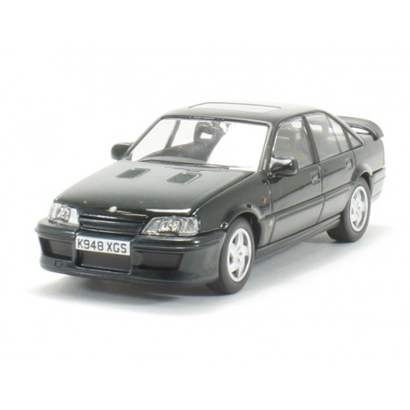 Vauxhall Lotus Carlton - Vauxhall Heritage Centre Imperial Green Corgi VA14003