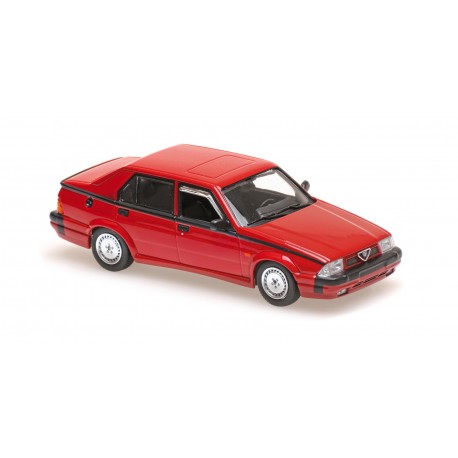 Alfa Romeo 75 V6 America 1987 Red Minichamps 940120461