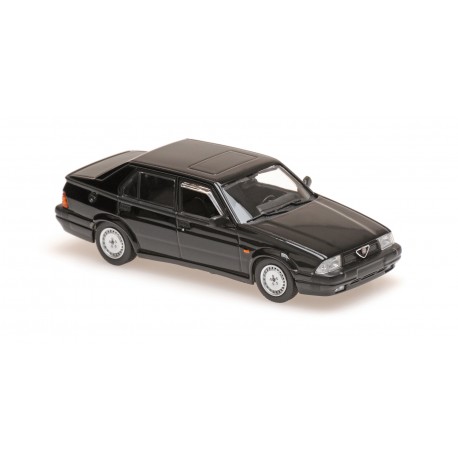 Alfa Romeo 75 V6 America 1987 Black Minichamps 940120460