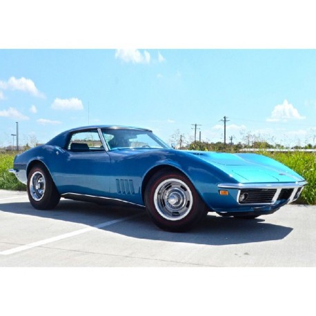 Chevrolet Corvette C3 Le Mans Blue GT Spirit GT255