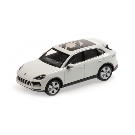 Porsche Cayenne 2017 White Minichamps 410066302