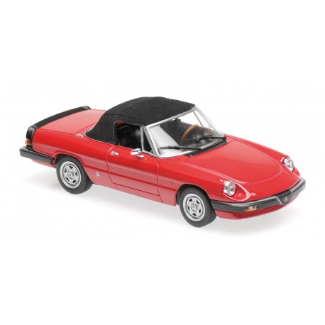Alfa Romeo Spider 1983 Red Maxichamps 940120761