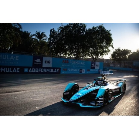 Jaguar I-Type IIII 51 Formula E Season 6 2019 James Calado Minichamps 414190051