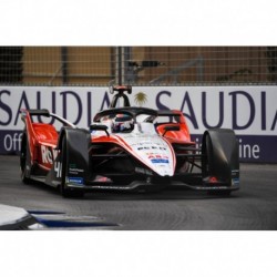 Mercedes Benz EQ Silver Arrow 01 48 Formula E Season 6 2019 Edoardo Mortara Minichamps 414190048