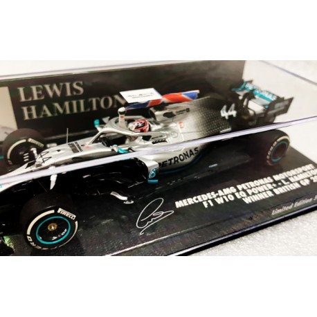 Mercedes F1 W10 EQ Power+ 44 F1 Winner Angleterre 2019 Lewis Hamilton Minichamps 417191044