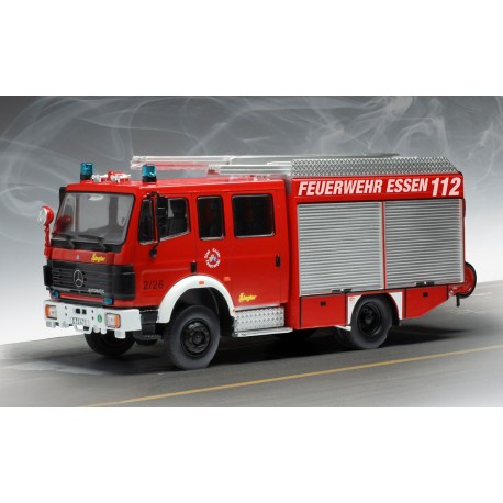 Mercedes LF 16/12 Fire Brigade of Essen 1995 IXO TRF016S