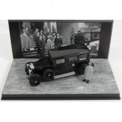 Fiat 519s Limousine whith Figure Roi Vittorio Emanuele III 1929 Black Rio Models 4510/P