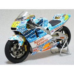 Honda NSR 500 Mugello 2001 Valentino Rossi Minichamps 122016186