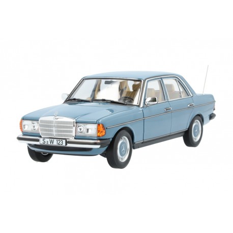 Mercedes 200 W123 Blue Norev B66040675