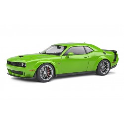 Dodge Challenger RT Scat Pack Widebody 2020 Green Solido S1805704