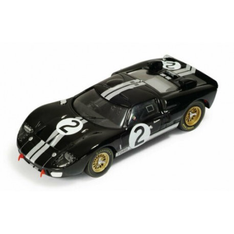 Ford GT40 MK II 2 Winner 24 Heures du Mans 1966 IXO LM1966