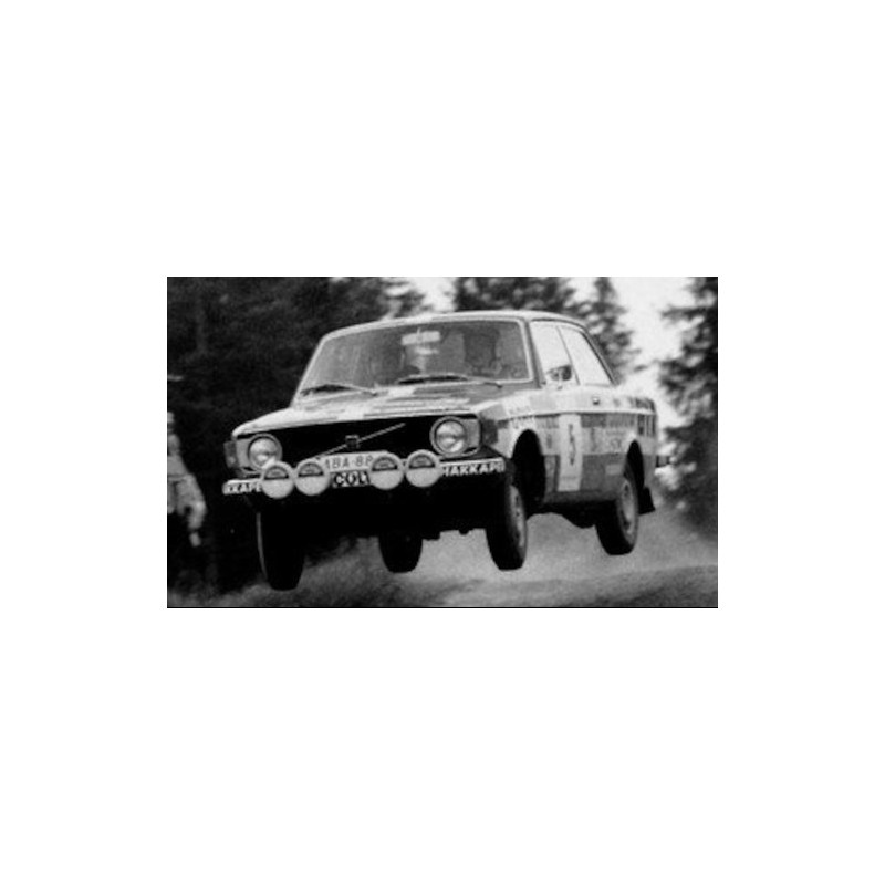 MCG 1/18 Volvo 142 GTX Castrol #5 - Rallye Des 1000 Lacs 1973, édition Limitée