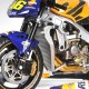 Honda RC211V 46 1st win Moto GP 2002 Valentino Rossi avec figurine Minichamps 122021046