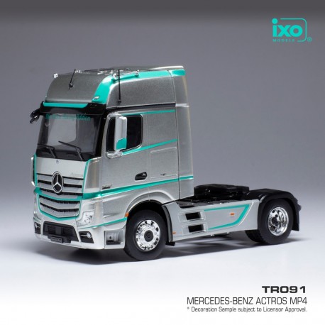 Mercedes Actros MP4 Silver IXO TR091
