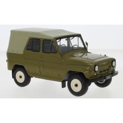 UAZ 469 Green WhiteBox WB124069