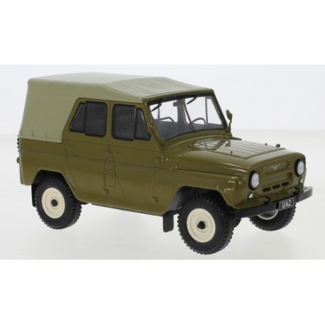 UAZ 469 Green WhiteBox WB124069