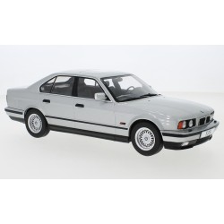 BMW 5er E34 1992 Silver MCG MCG18158