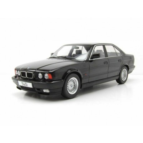 BMW 5er E34 1992 Black MCG MCG18157