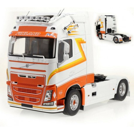 Volvo FH16 XL Cab 2018 White Orange IXO PCL30219