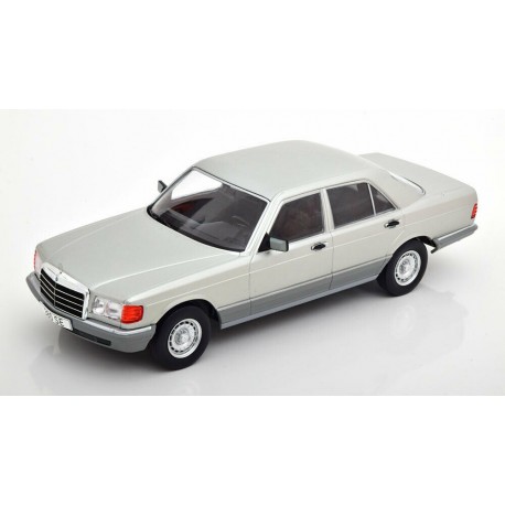 Mercedes S-class W126 1979 Silver MCG MCG18185