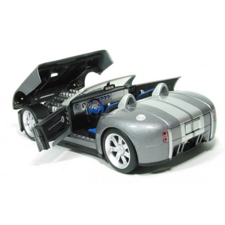 Ford Shelby Cobra 2004 Silver Hotwheels MG7220