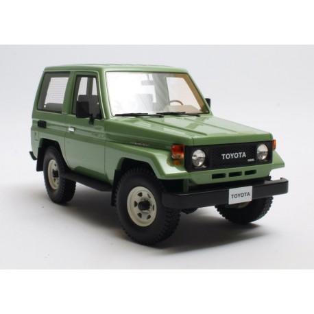 Toyota Land Cruiser BJ70 1984 Green Cult Models CML067-2