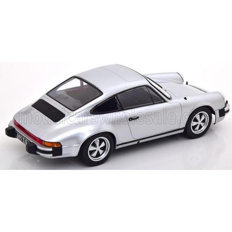 Porsche 911 Carrera 3.0 Coupé 1977 - KK-Scale 1/18 - Modèle Gris Métal - Neuf