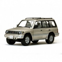 Mitsubishi Montero Long 3.5 V6 1998 Beige Sunstar SS1227