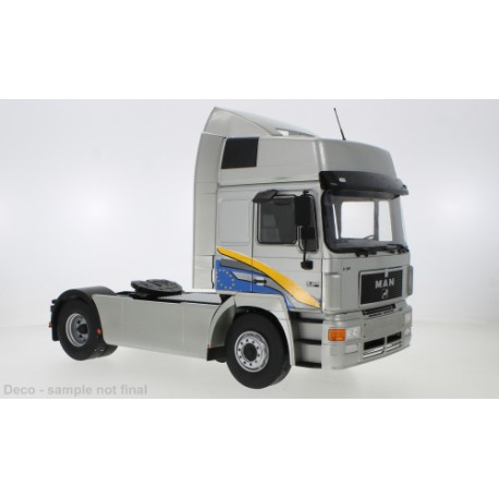Man F2000 1994 Silver MCG MCG18245