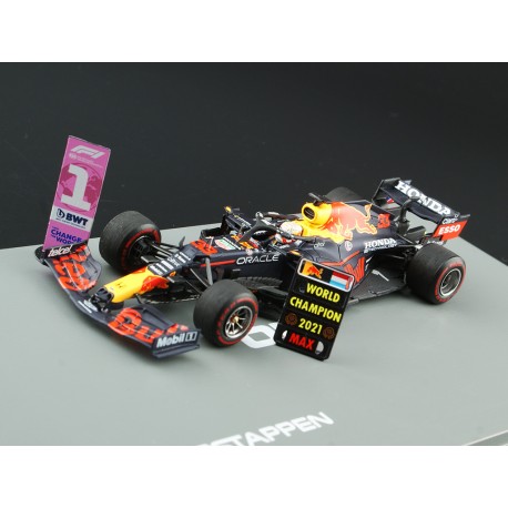 Red Bull Honda RB16B 33 F1 Winner Abu Dhabi World Champion 2021 Max Verstappen avec pitboards Spark S7861